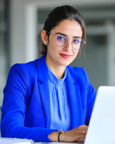 Foto de una mujer ejecutiva {{brizy_dc_image_alt imageSrc=